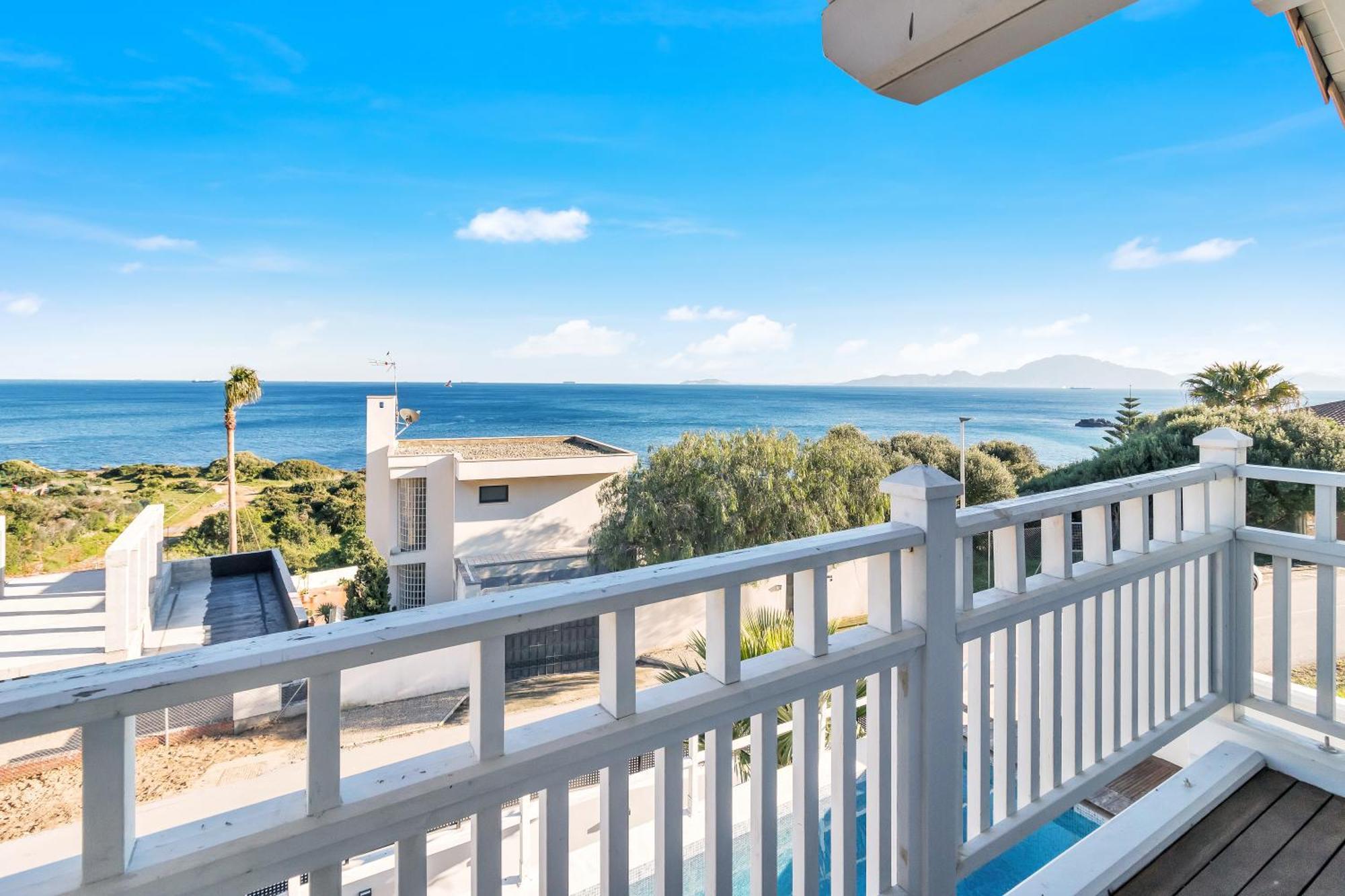 Increible Villa De Madera Con Vistas Al Mar Algeciras Eksteriør bilde